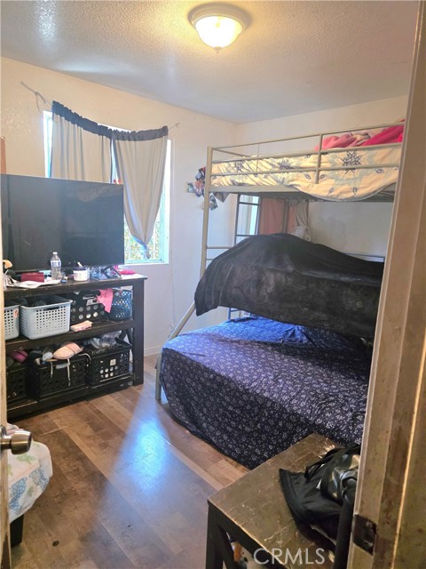 Detail Gallery Image 8 of 14 For 1125 Orme, Los Angeles,  CA 90023 - 7 Beds | 4 Baths