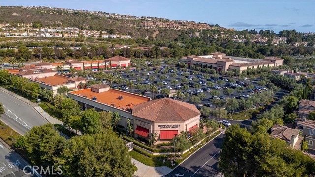 23 Belfort, Newport Coast CA: https://media.crmls.org/medias/8e943490-bf65-46f6-af98-7fc8d1cf80fc.jpg