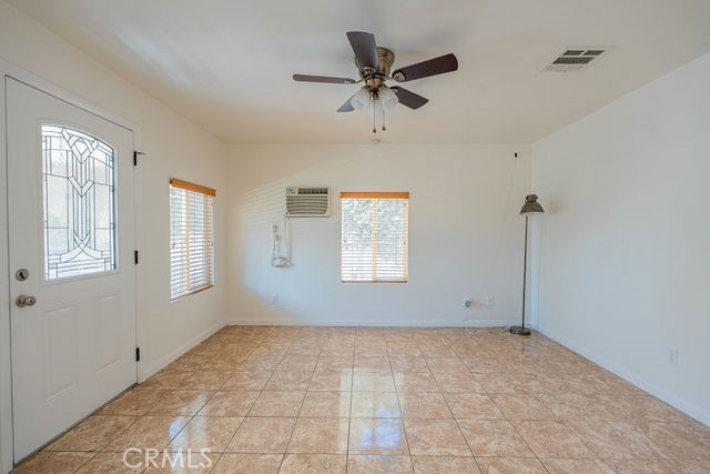 Detail Gallery Image 8 of 75 For 12555 Correnti St, Pacoima,  CA 91331 - 3 Beds | 2 Baths