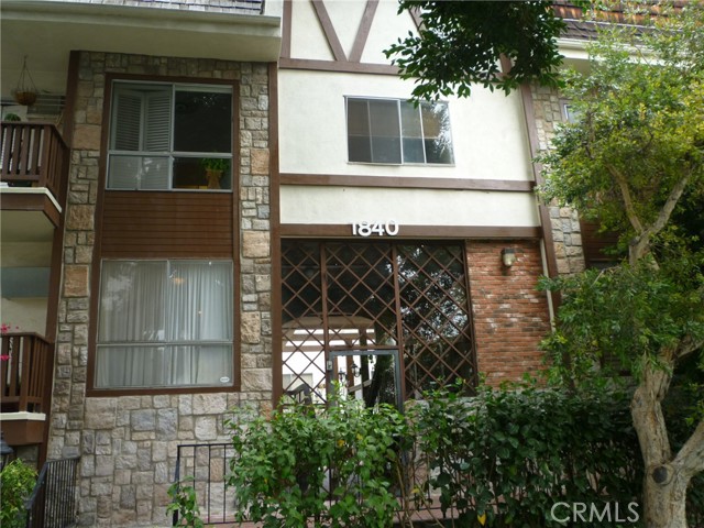 Image 2 for 1840 Camden Ave #202, Los Angeles, CA 90025