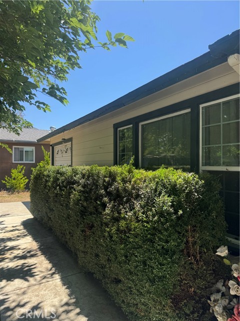 Detail Gallery Image 2 of 22 For 445 W Yale Ave, Coalinga,  CA 93210 - 2 Beds | 1 Baths