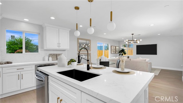 Detail Gallery Image 5 of 68 For 16297 Gunnerson St, Lake Elsinore,  CA 92530 - 4 Beds | 2/1 Baths
