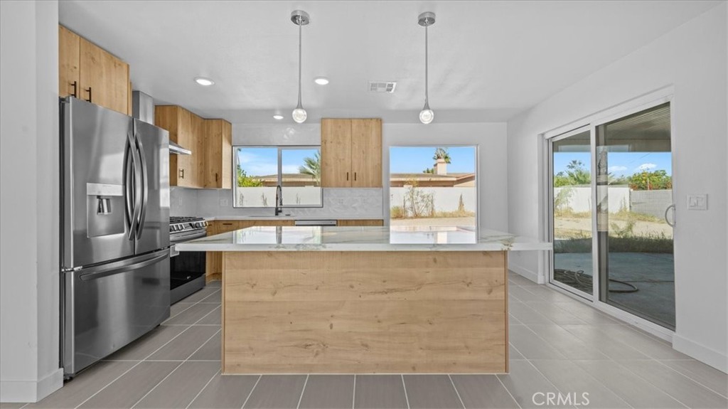 MLS #CV25268860 image #6