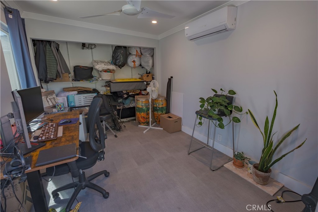 MLS #DW25230830 image #24