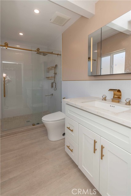 Detail Gallery Image 27 of 44 For 536 Myrtle St, Glendale,  CA 91203 - 2 Beds | 2 Baths