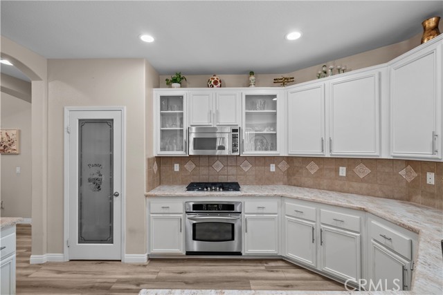 Detail Gallery Image 17 of 45 For 39934 Borica Ct, Palmdale,  CA 93551 - 5 Beds | 3 Baths