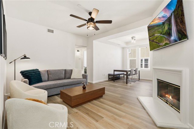 Detail Gallery Image 4 of 29 For 52 Valmont Way, Ladera Ranch,  CA 92694 - 2 Beds | 2 Baths