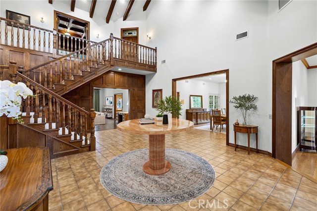 533 E Sierra Madre Avenue, Glendora CA: https://media.crmls.org/medias/8e9ae769-698e-4515-b365-1f37d4c9785a.jpg
