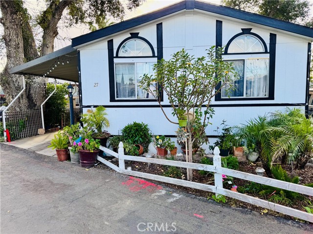 Detail Gallery Image 4 of 34 For 18540 Soledad Canyon Rd #27,  Canyon Country,  CA 91351 - 2 Beds | 2 Baths