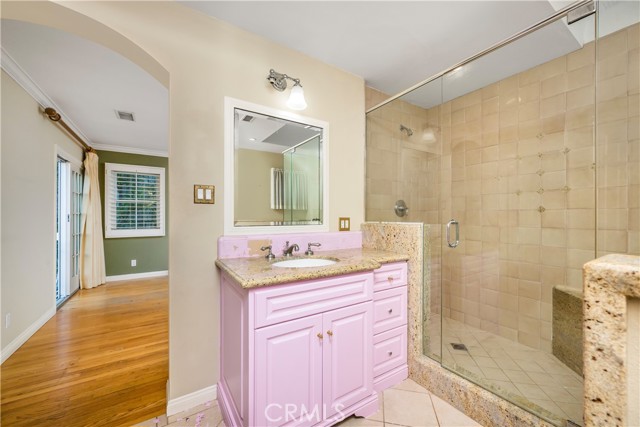 Detail Gallery Image 9 of 16 For 220 Apolena Ave, Newport Beach,  CA 92662 - 4 Beds | 4 Baths