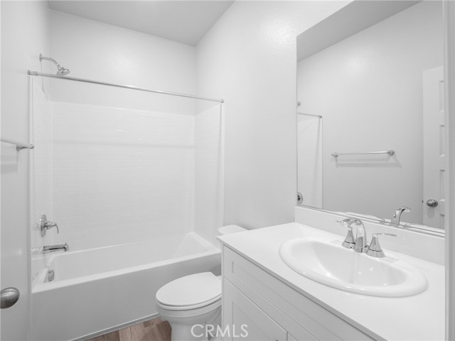40387 Via Olorosso, Temecula CA: https://media.crmls.org/medias/8e9b6fdf-17bf-4e8b-af7e-ebba226650f1.jpg