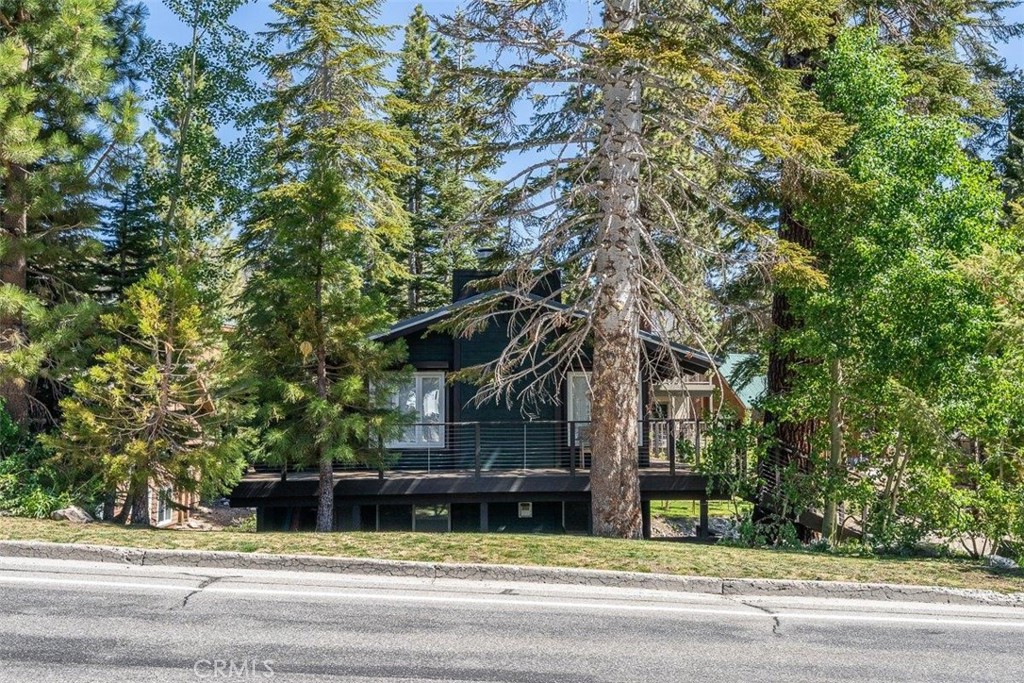 506 Lakeview Boulevard, Mammoth Lakes, CA 93546