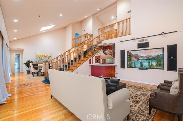 Detail Gallery Image 7 of 24 For 3300 Beaudry, Glendale,  CA 91208 - 4 Beds | 4 Baths