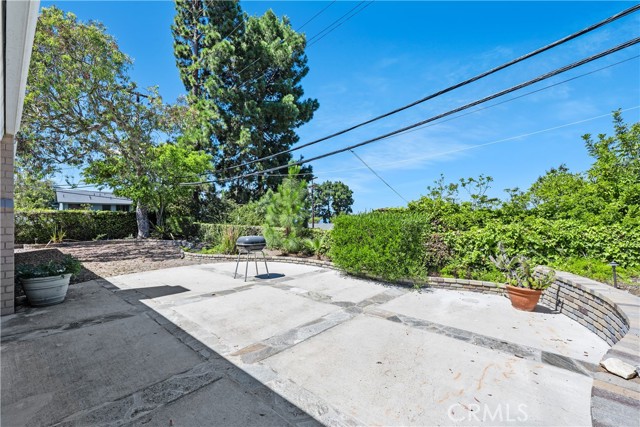 28855 Cedarbluff Drive, Rancho Palos Verdes CA: https://media.crmls.org/medias/8e9c7d41-a339-4268-a33d-860628f7a41d.jpg