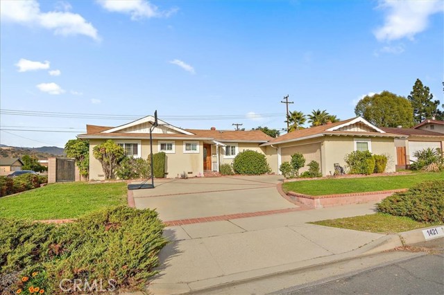 1421 W Kirkwall Rd, San Dimas, CA 91773