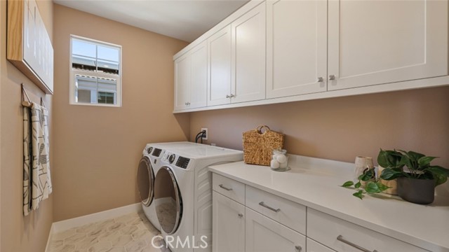 508 Checkerbloom Lane, Santa Paula CA: https://media.crmls.org/medias/8e9e3650-5b85-4849-b561-4830fdd67679.jpg