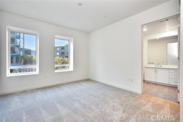 3201 Rivington, Irvine CA: https://media.crmls.org/medias/8e9ea0d2-4ed0-4dc2-8751-b10ca7ab3609.jpg