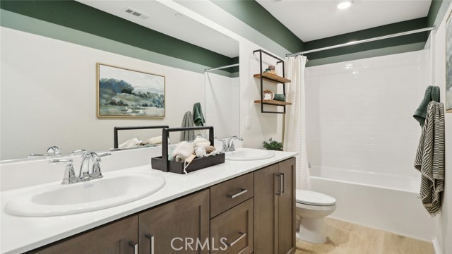 Detail Gallery Image 15 of 18 For 23558 Evening Primrose Ct, Wildomar,  CA 92595 - 5 Beds | 3 Baths