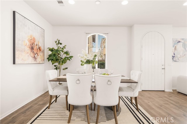 Detail Gallery Image 8 of 42 For 153 Fixie, Irvine,  CA 92618 - 3 Beds | 3/1 Baths