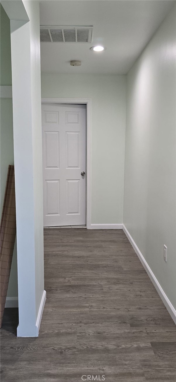 7728 Chimineas Avenue, Reseda CA: https://media.crmls.org/medias/8e9f6904-8489-445a-a633-1dca3244ebe6.jpg