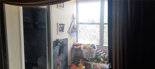 11050 BRYANT, Yucaipa CA: https://media.crmls.org/medias/8e9fa6c9-b642-4f73-995f-cd47609605bd.jpg