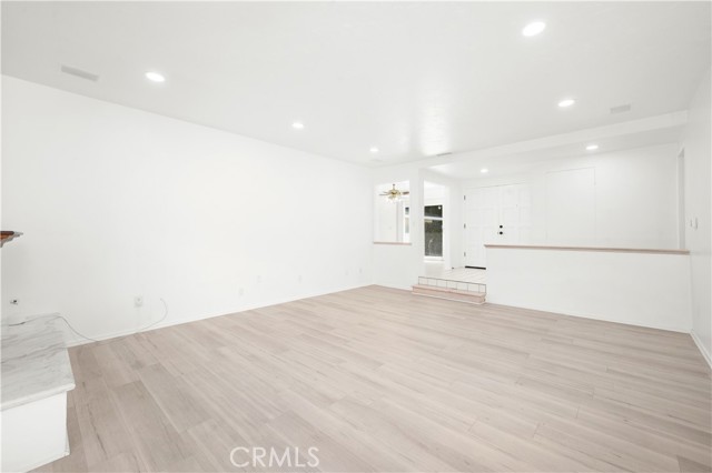 Detail Gallery Image 12 of 49 For 3440 Lama Ave, Long Beach,  CA 90808 - 4 Beds | 2 Baths