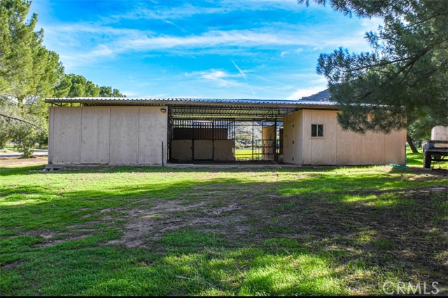 Detail Gallery Image 13 of 16 For 30344 Bouquet Canyon, Santa Clarita,  CA 91390 - 2 Beds | 1 Baths