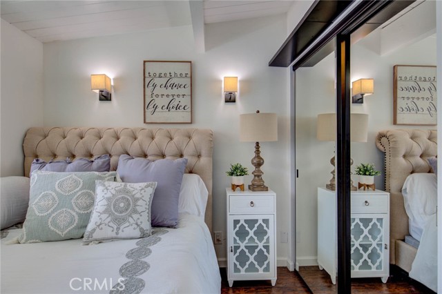 Detail Gallery Image 14 of 26 For 217 35th Pl #B,  Manhattan Beach,  CA 90266 - 2 Beds | 1 Baths