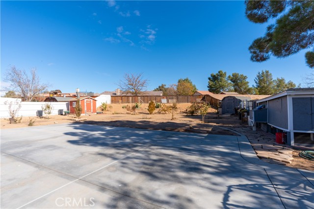 Detail Gallery Image 32 of 37 For 16395 Cuyama Way, Apple Valley,  CA 92307 - 4 Beds | 2/1 Baths