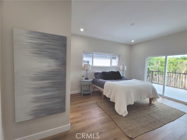 Detail Gallery Image 10 of 15 For 5414 Hillcrest, Los Angeles,  CA 90043 - 3 Beds | 2 Baths