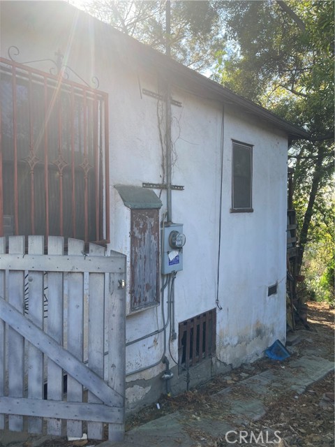 Detail Gallery Image 13 of 37 For 3633 Lavell Dr, Los Angeles,  CA 90065 - 1 Beds | 1 Baths