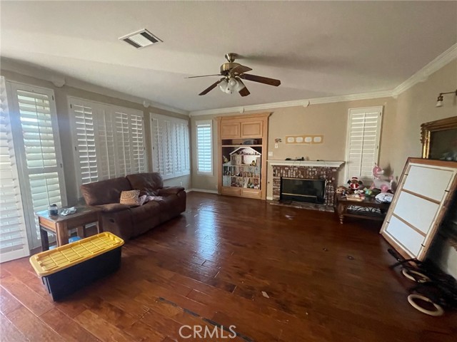 Detail Gallery Image 8 of 31 For 42206 Kimberly, Murrieta,  CA 92562 - 6 Beds | 4 Baths