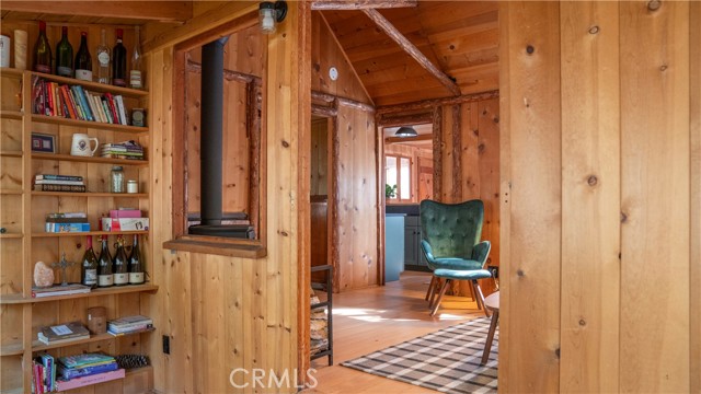 Detail Gallery Image 16 of 48 For 25201 Fern Valley Rd, Idyllwild,  CA 92549 - 1 Beds | 1 Baths