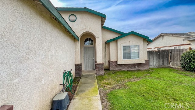 Detail Gallery Image 4 of 31 For 4509 Kaytlain Ave, Bakersfield,  CA 93313 - 3 Beds | 2 Baths