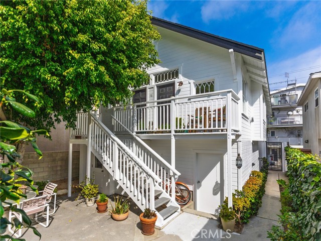  Income Home for Sale in Venice, California