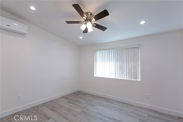 Detail Gallery Image 9 of 17 For 7825 Tujunga Ave, North Hollywood,  CA 91605 - 3 Beds | 2 Baths