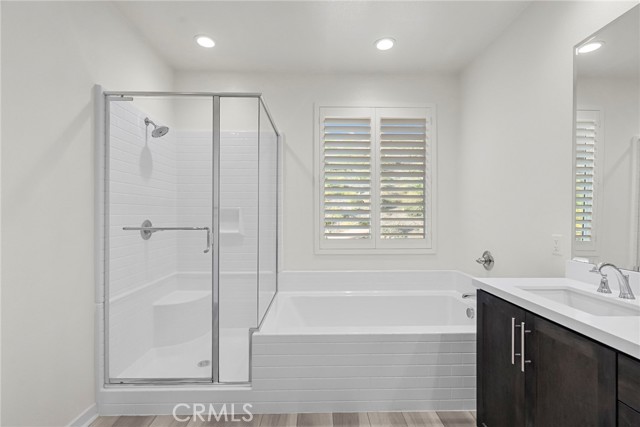 Detail Gallery Image 44 of 56 For 28600 Foothill Way, Saugus,  CA 91350 - 4 Beds | 3 Baths