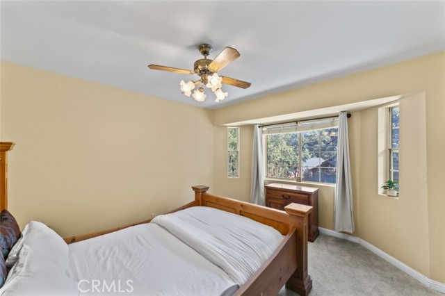 Detail Gallery Image 17 of 37 For 2411 Glacier Dr, –,  CA 93225 - 4 Beds | 3 Baths