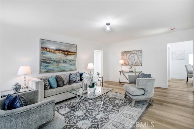 7636 Elm Street, San Bernardino CA: https://media.crmls.org/medias/8ea86684-72ac-45d9-87a2-4566bdd7fd23.jpg