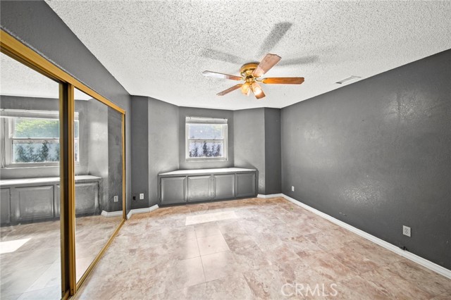 30960 Sunset Avenue, Nuevo CA: https://media.crmls.org/medias/8ea87498-40c2-49f6-b409-375653466305.jpg