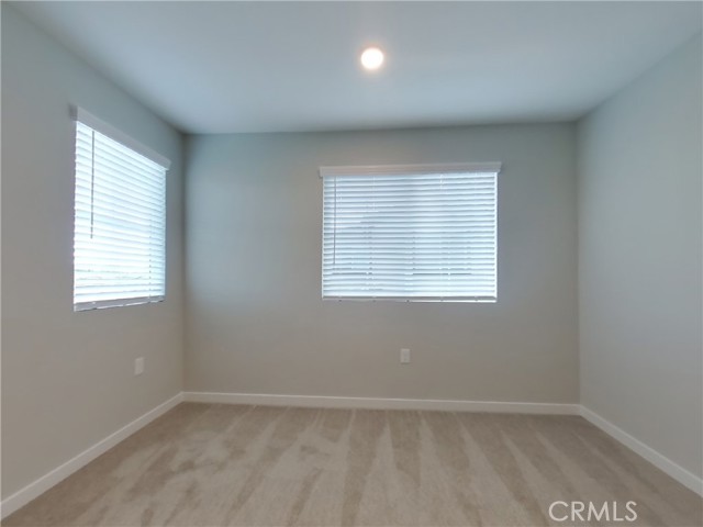 31714 Luther Drive, Menifee CA: https://media.crmls.org/medias/8ea8b2e0-ba37-4960-99dd-c8386c61cdd2.jpg