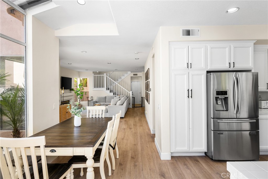 8ea98bf6 554c 4a3d Bcca Da4cc22cfc06