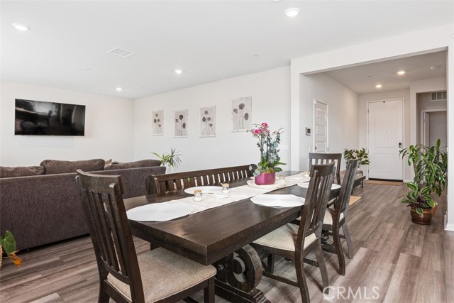 Detail Gallery Image 14 of 63 For 28427 Farm Creek Way, Valley Center,  CA 92082 - 4 Beds | 3 Baths