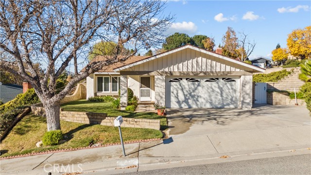 Detail Gallery Image 2 of 35 For 22503 Tula Dr, Saugus,  CA 91350 - 3 Beds | 2 Baths