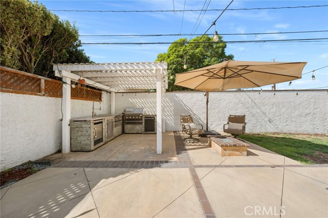 3763 Hackett Avenue photo 36