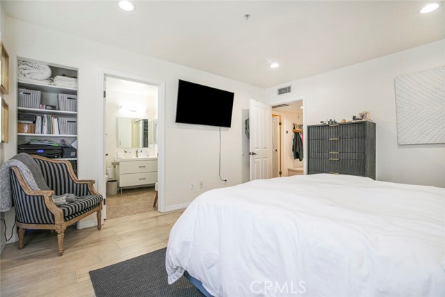 10894 Olinda Street, Sun Valley CA: https://media.crmls.org/medias/8ead014c-78ff-4cc3-9f8a-dfb50b7c97eb.jpg