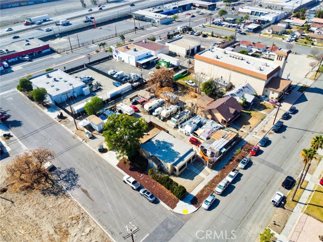 584 E H Street, Colton CA: https://media.crmls.org/medias/8ead7d7f-25f9-4c03-95cc-36b338f21e75.jpg