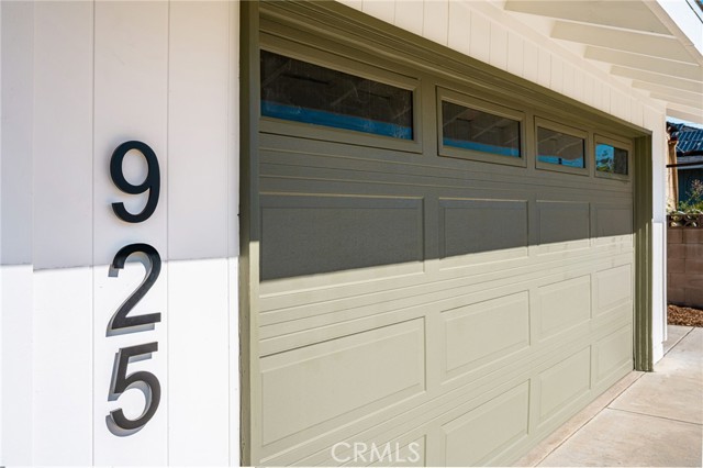 925 Eastglen photo 5