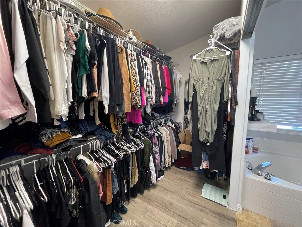 MLS #IV25182337 img 24