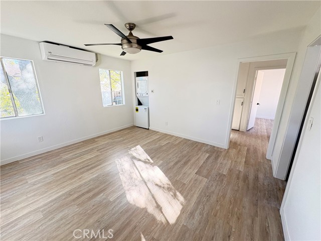 Detail Gallery Image 5 of 6 For 541 N Barbara, Azusa,  CA 91702 - 8 Beds | 4 Baths